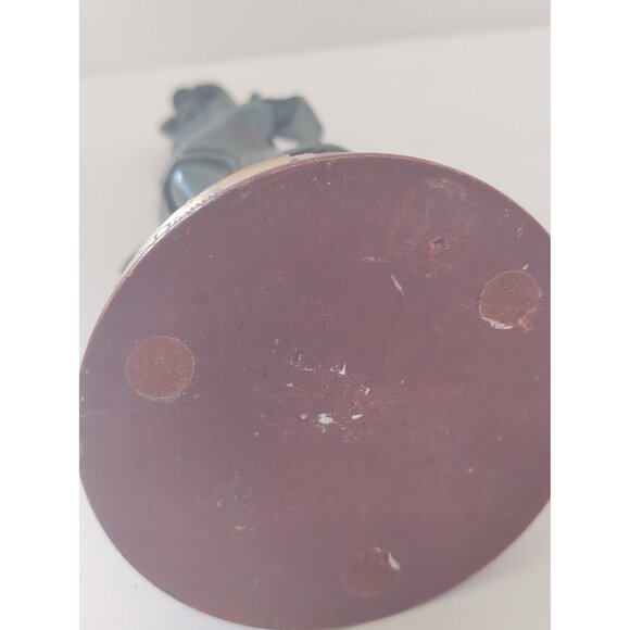 Louis Dionne Hand Made Ceramic Figurine 9 1/4" "Modern Lady in Green" - Picture 15 of 16